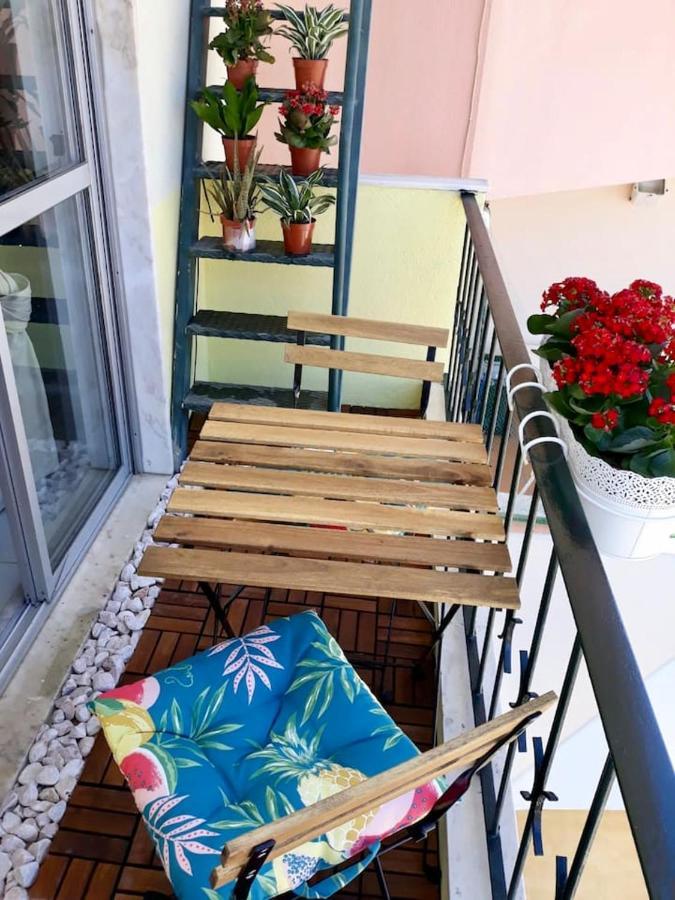 Comfortable Apartment With Balcony And Sea View In Lisbon 50 M² Exteriör bild