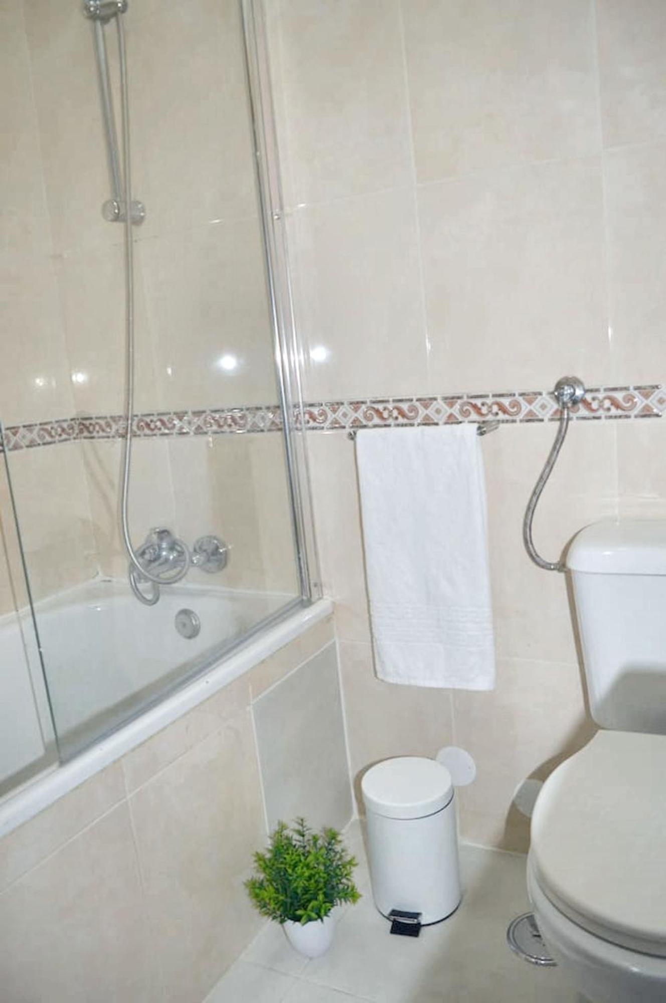 Comfortable Apartment With Balcony And Sea View In Lisbon 50 M² Exteriör bild